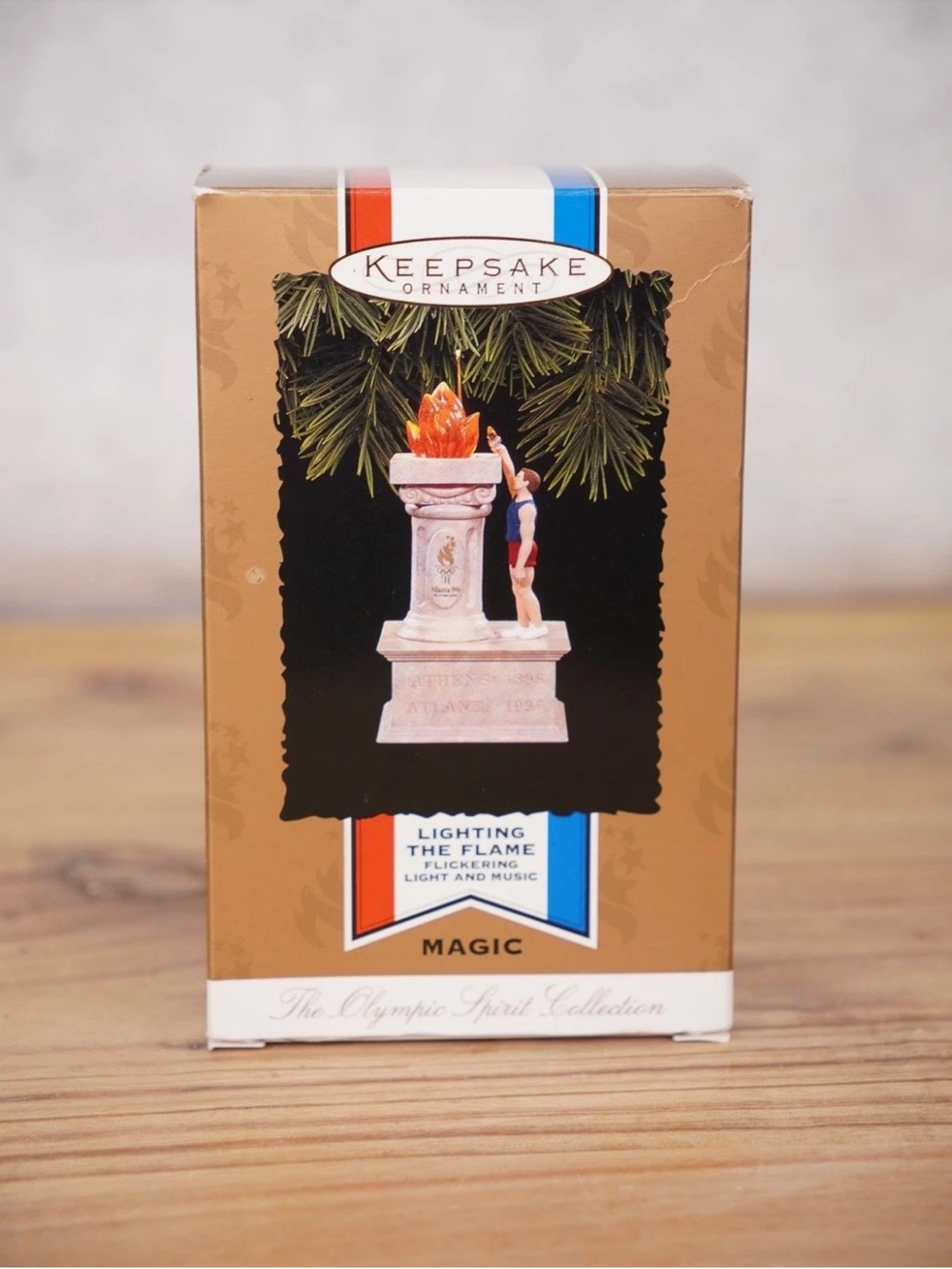 Hallmark Keepsake Ornament Olympic Spirit Lighting The Flame 1996 Atlanta Games - Picture 2 of 9